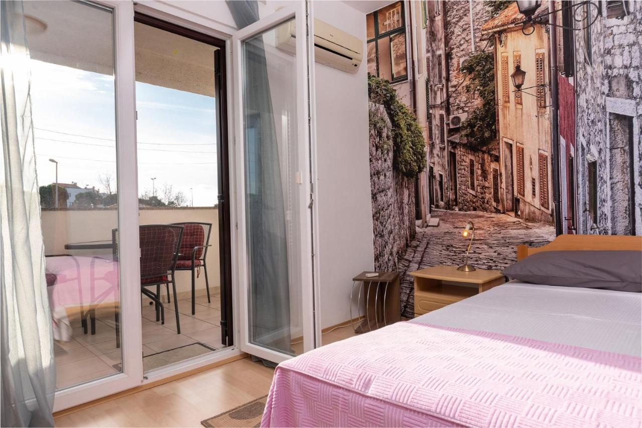 Apartments Pilicari (Adults Only) 로비니 외부 사진