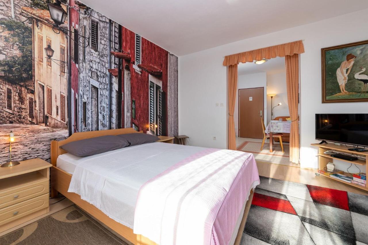 Apartments Pilicari (Adults Only) 로비니 외부 사진
