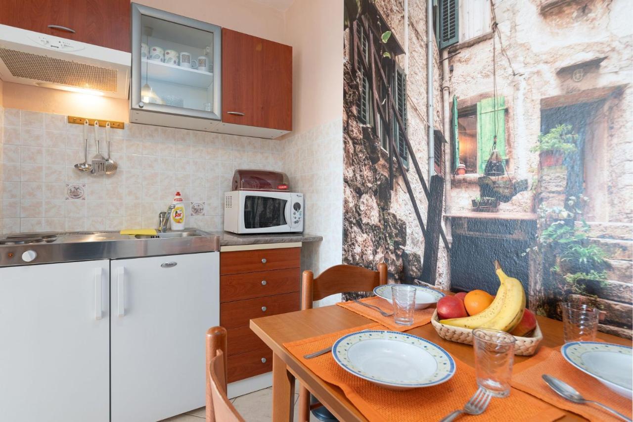 Apartments Pilicari (Adults Only) 로비니 외부 사진
