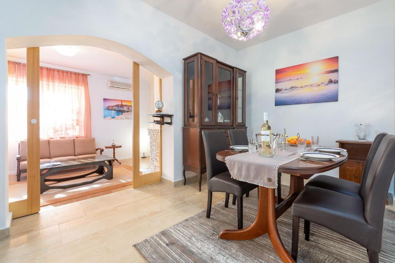 Apartments Pilicari (Adults Only) 로비니 외부 사진
